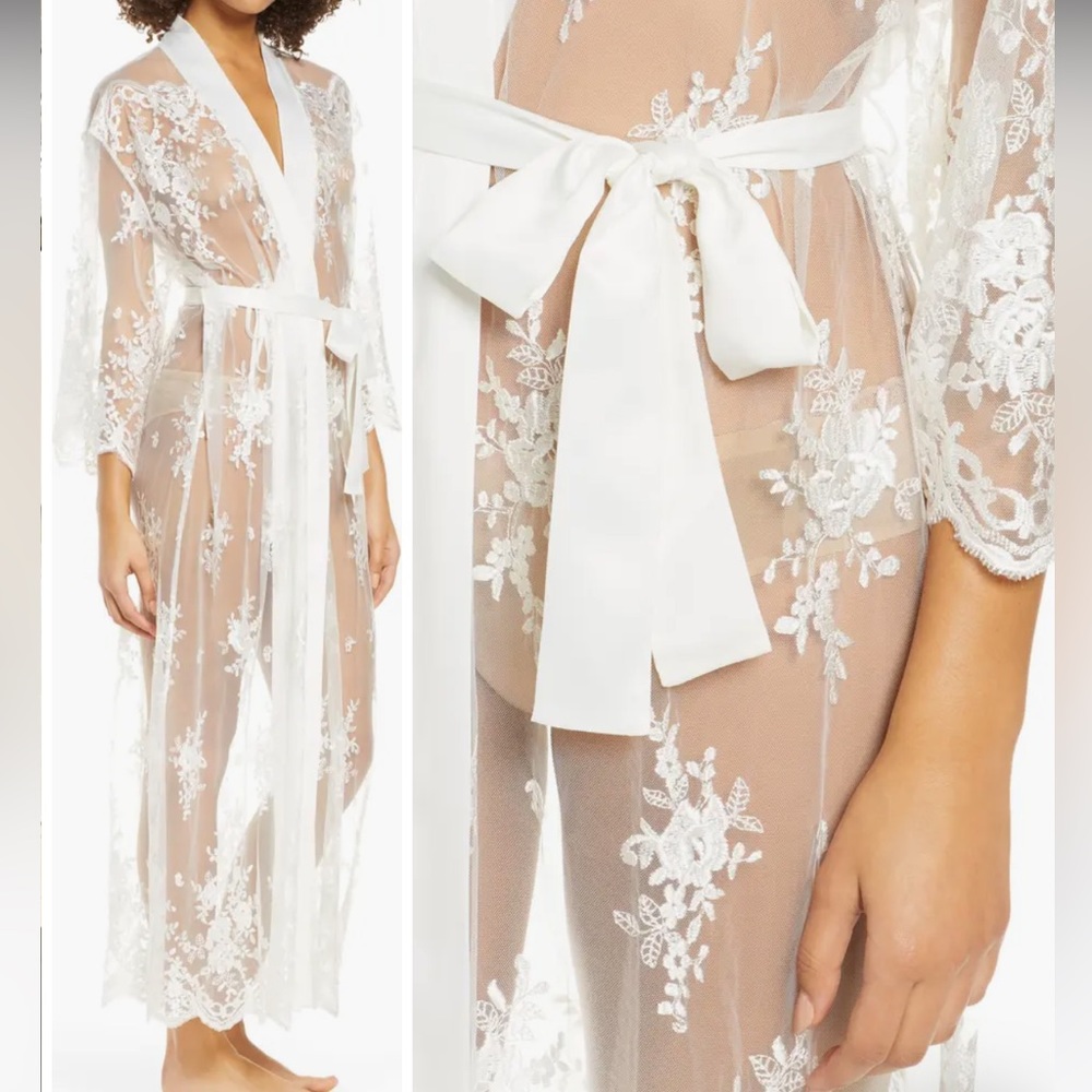 Rya Sheer Lace Robe